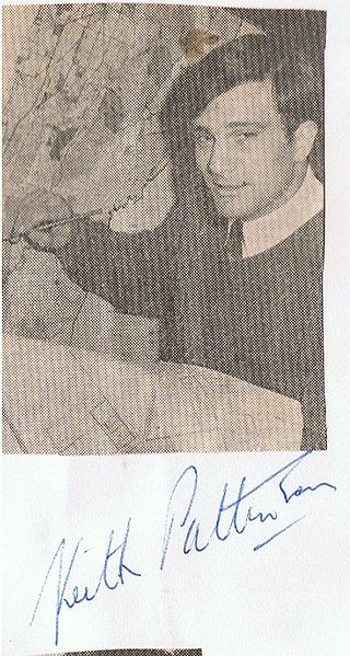 File:Keith Pattinson autograph.jpg